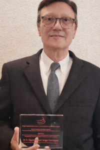 8D34782E-5243-4715-9FD1-7FB9947FCE4D